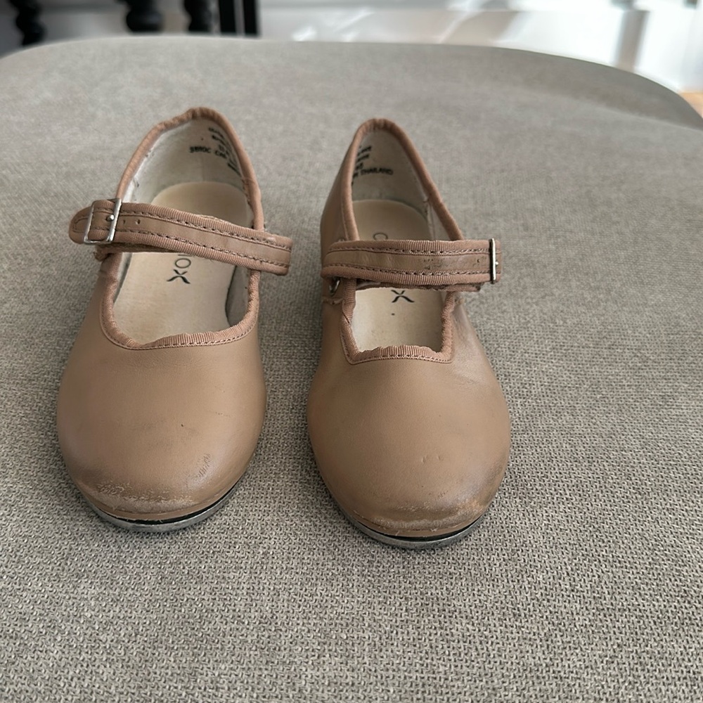 Capezio, size 13m, tan tap shoes